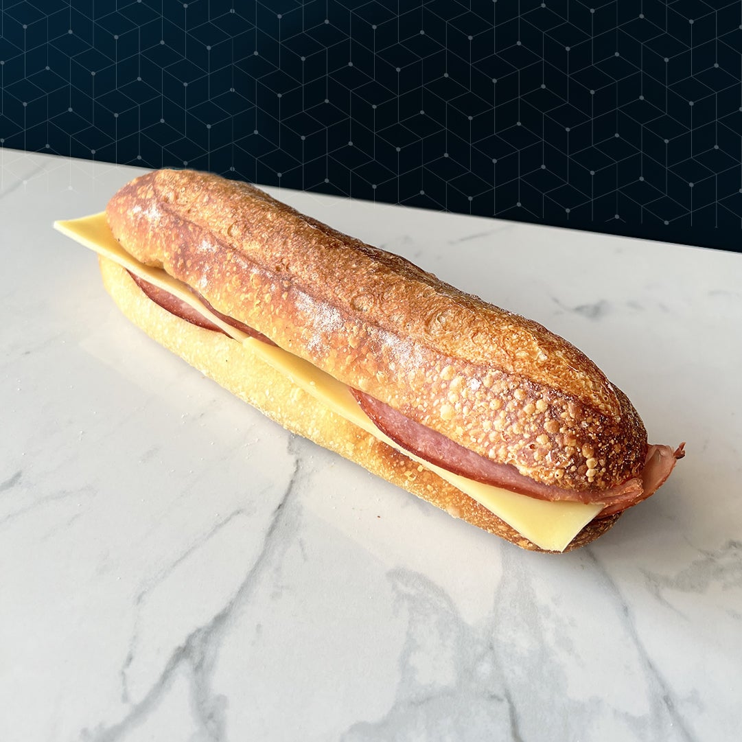 Le Parisien - Baguette Sandwich, image size:1081x1081